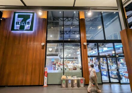 Inside the World’s Largest 7-Eleven: Pattaya, Thailand (2026 Guide)